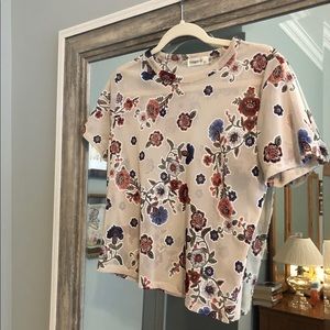 Floral Blouse Size L
